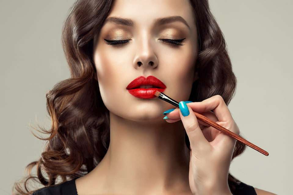 10 Tips de maquillaje para resaltar tu belleza