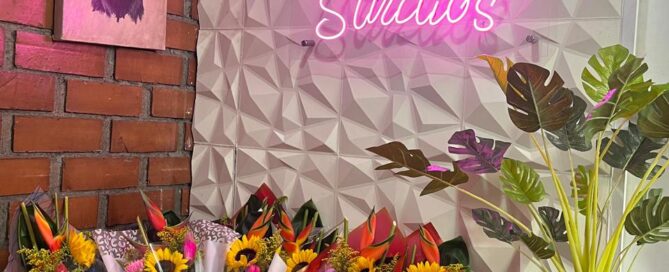 Feliz dia de la Mujer MaJu Studios